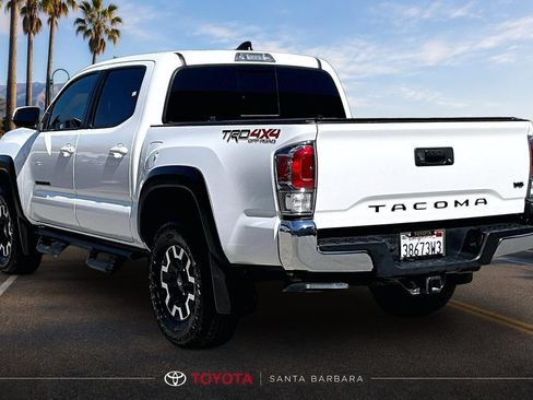 Certified 2023 Toyota Tacoma TRD Off-Road AWD/4WD image 4