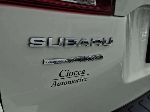Used 2019 Subaru Outback 2.5i Limited AWD/4WD image 33
