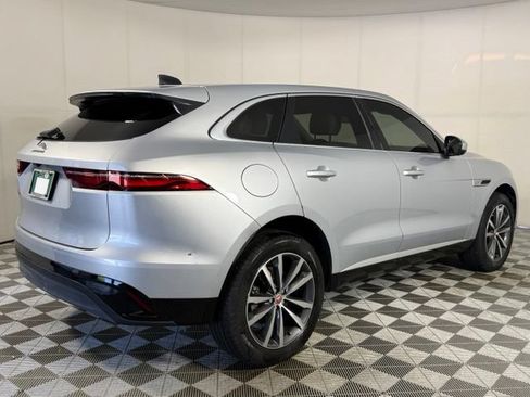 Certified 2022 Jaguar F-PACE S AWD/4WD image 8