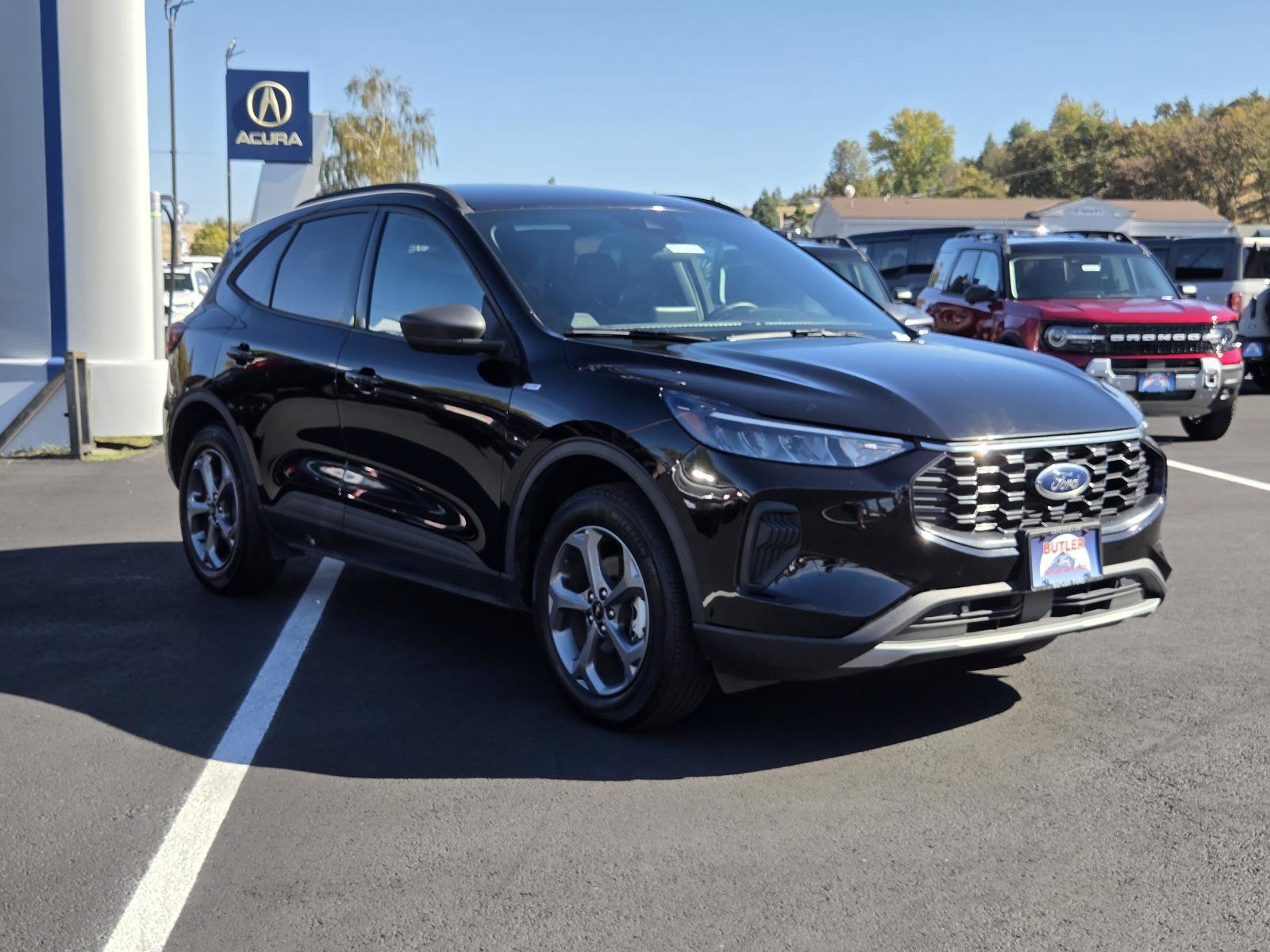 Used 2025 Ford Escape ST-Line AWD/4WD image 3