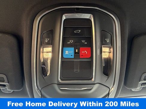 Used 2025 Jeep Grand Cherokee Altitude image 29