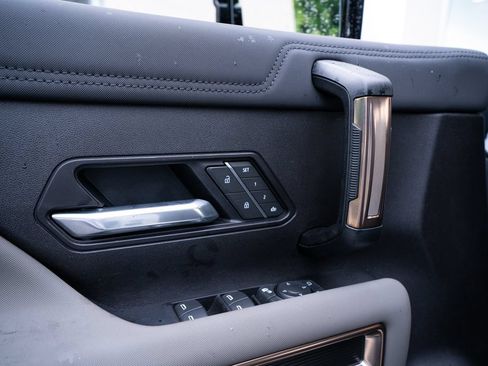 Used 2025 GMC Hummer EV 2X AWD/4WD image 20