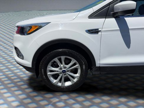 Used 2018 Ford Escape SE AWD/4WD image 12