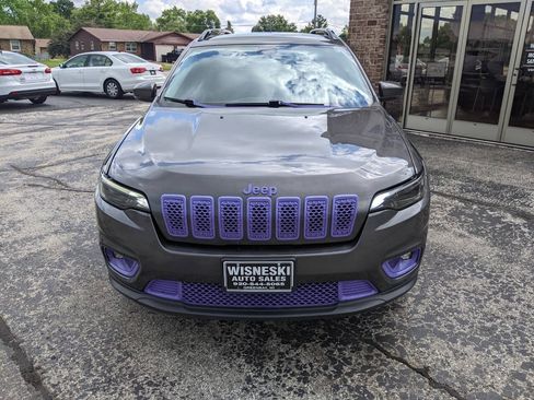 Used 2019 Jeep Cherokee Latitude Plus AWD/4WD image 8