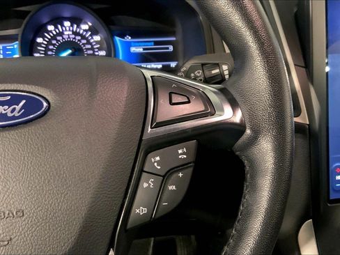Used 2024 Ford Edge SEL AWD/4WD image 19