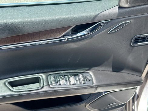 Used 2021 Maserati Quattroporte S image 19