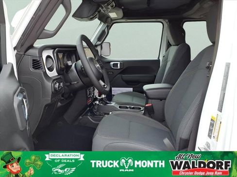 New 2026 Jeep Gladiator Willys image 9