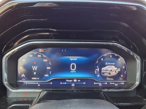 Used 2024 Chevrolet Silverado 1500 RST image 9