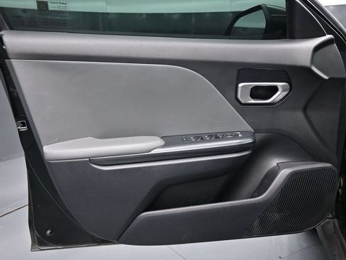 Used 2025 Kia K4 FWD image 10