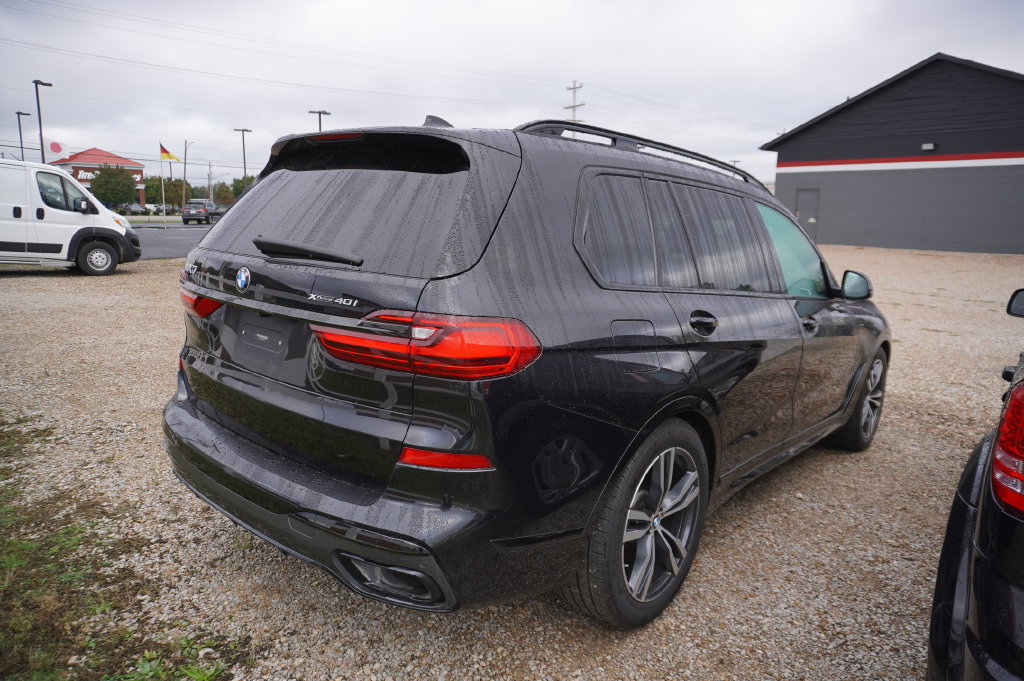 Used 2020 BMW X7 xDrive40i w/ M Sport Package AWD/4WD image 6