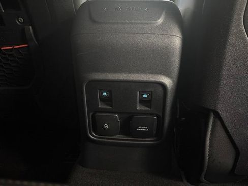 Used 2023 Ford Bronco Raptor AWD/4WD image 11