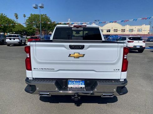 New 2026 Chevrolet Silverado 1500 LTZ w/ LTZ Premium Package AWD/4WD image 14