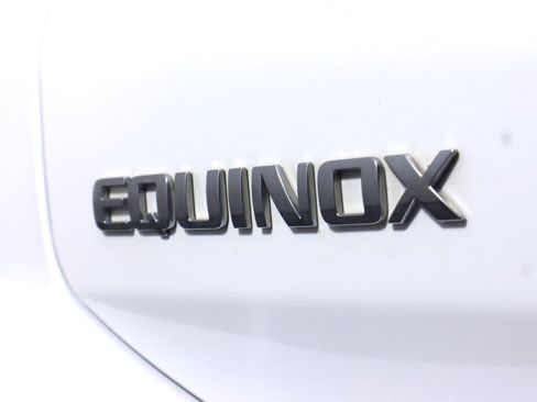 Used 2021 Chevrolet Equinox LT FWD image 37