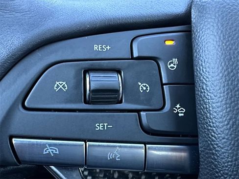 Used 2024 Cadillac XT6 Sport image 21