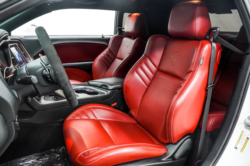 Used 2018 Dodge Challenger SRT Demon RWD image 16