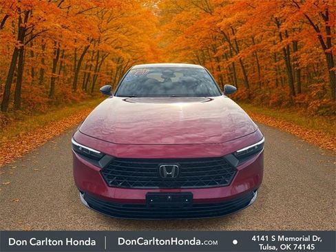 Certified 2025 Honda Accord Sport image 2