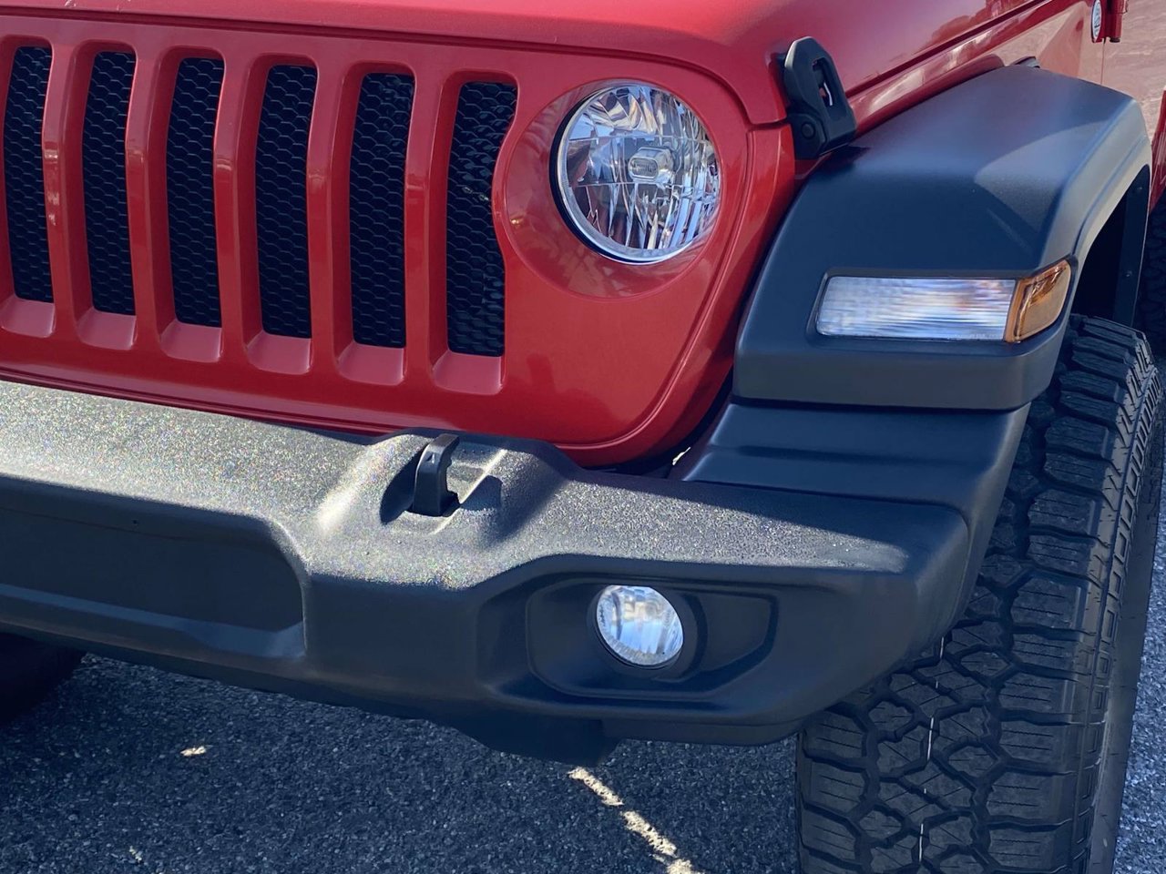 Used 2019 Jeep Wrangler Unlimited Sport S AWD/4WD image 4