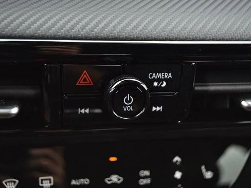 New 2026 Nissan Kicks SR w/ SR Premium Package image 17