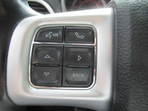 Used 2020 Dodge Journey SE w/ SE Popular Equipment Group image 21