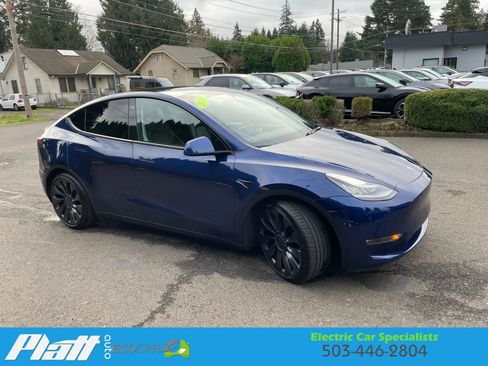 Used 2020 Tesla Model Y Performance image 14
