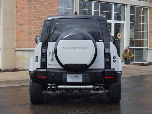 Used 2026 Land Rover Defender 110 X-Dynamic SE AWD/4WD image 5