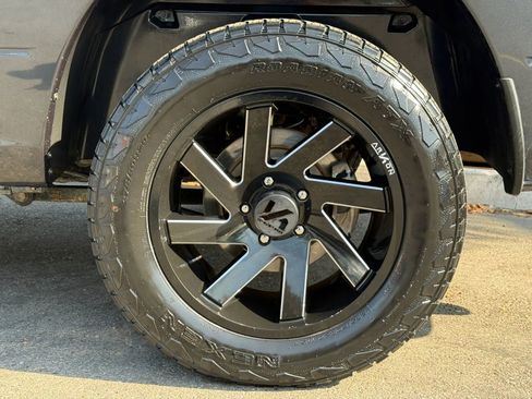 Used 2017 RAM 1500 Big Horn AWD/4WD image 12