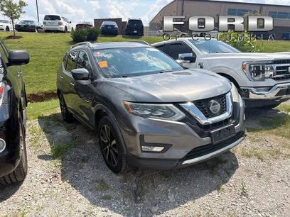 Used 2018 Nissan Rogue SL w/ Premium Package