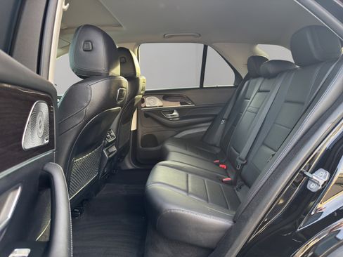 Used 2020 Mercedes-Benz GLE 450 4MATIC image 13