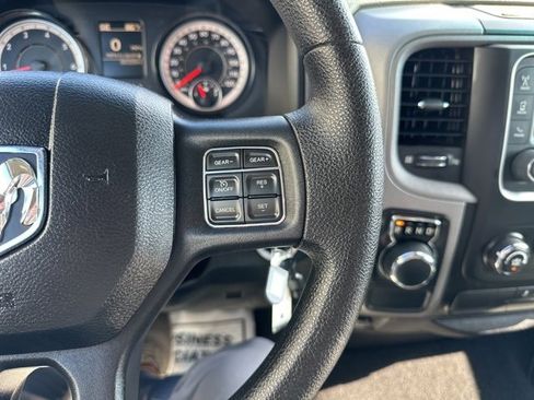 Used 2017 RAM 1500 Express image 21