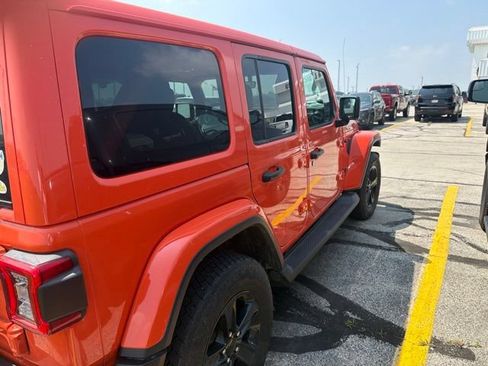 Used 2023 Jeep Wrangler Unlimited Sahara AWD/4WD image 6