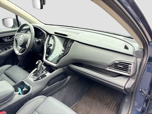 Certified 2025 Subaru Outback Limited AWD/4WD image 33