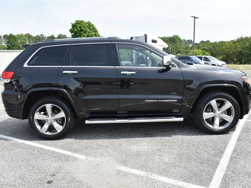 Used 2014 Jeep Grand Cherokee Overland w/ Advanced Technology Group image 5