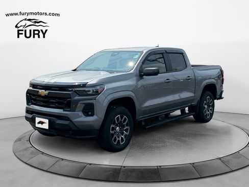 Used 2024 Chevrolet Colorado LT w/ LT Convenience Package III AWD/4WD image 8