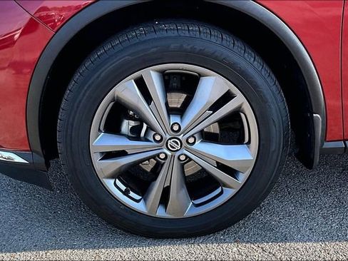 Used 2018 Nissan Murano Platinum w/ Cargo Package image 29