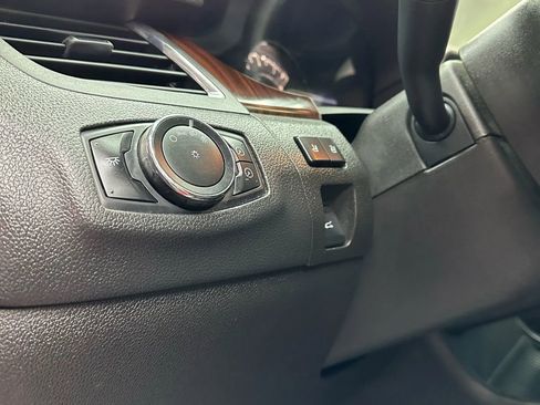 Used 2013 Ford Edge Limited image 14