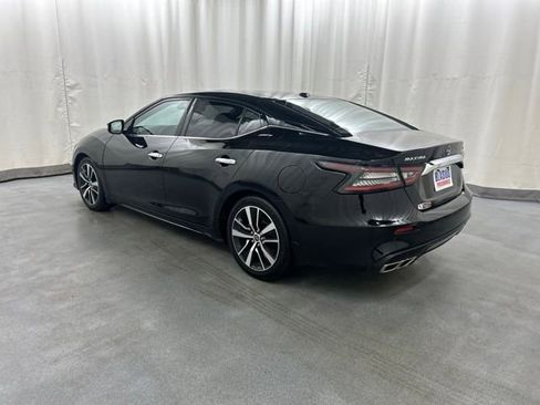 Used 2023 Nissan Maxima SL FWD image 4