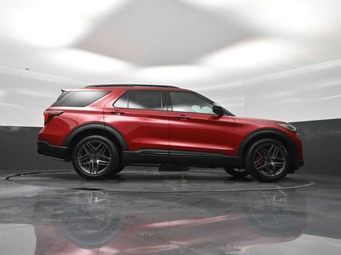 New 2026 Ford Explorer ST AWD/4WD image 34