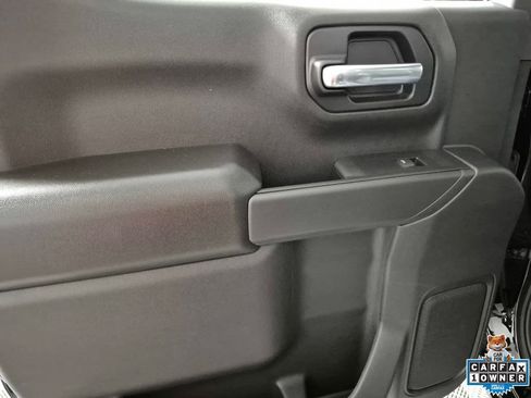 Used 2025 Chevrolet Silverado 1500 Custom Trail Boss w/ LPO, Dark Essentials Package image 22