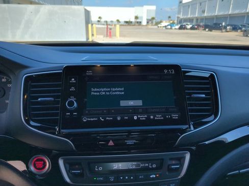 Used 2026 Honda Ridgeline Black Edition image 14