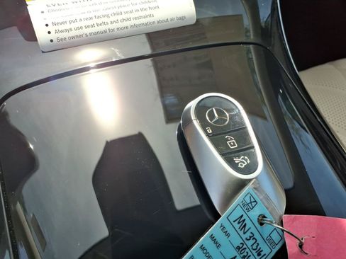 New 2026 Mercedes-Benz S 580 4MATIC Sedan image 31