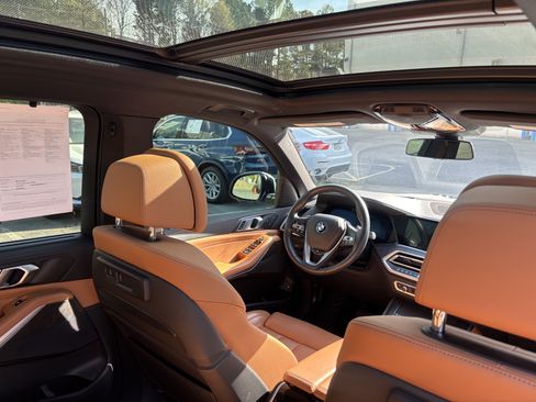 Used 2022 BMW X5 xDrive45e w/ Executive Package image 32