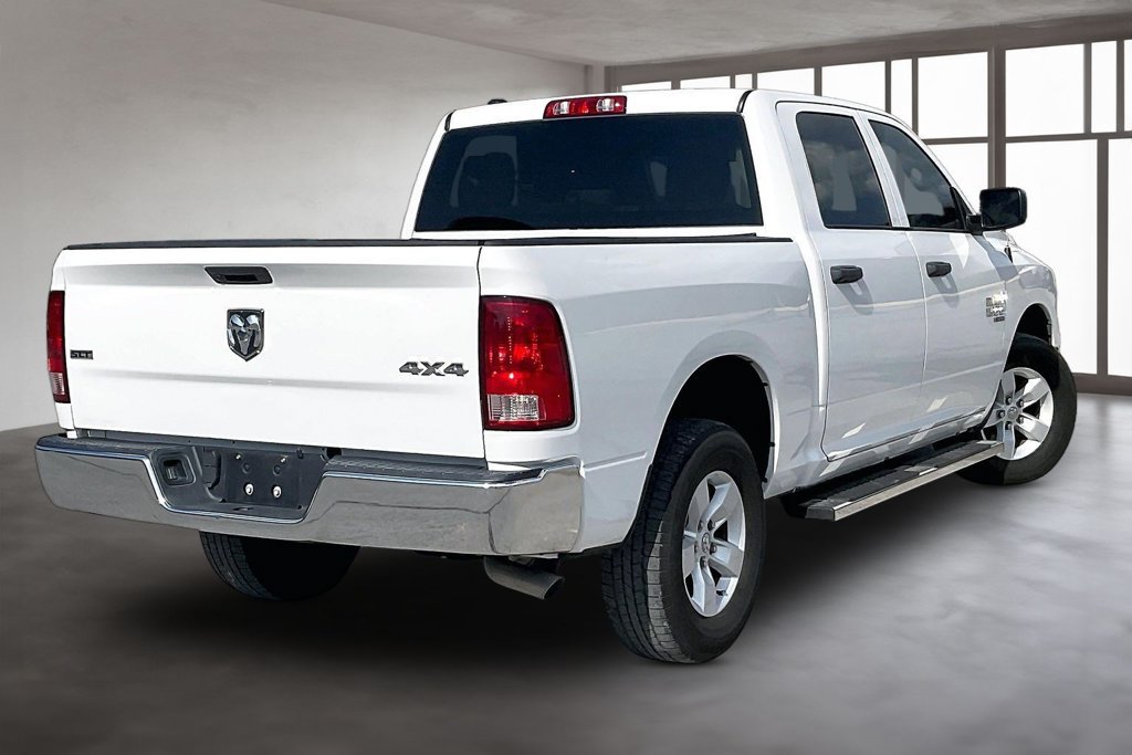 Used 2022 RAM 1500 Classic SLT AWD/4WD image 6