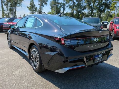New 2025 Hyundai Sonata SEL image 7