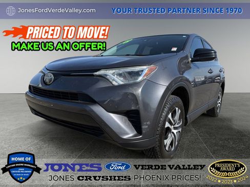 Used 2018 Toyota RAV4 LE AWD/4WD image 1