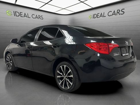 Used 2017 Toyota Corolla SE w/ Carpet Mat Package (TMS) FWD image 7