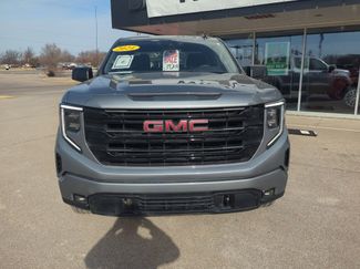 Used 2024 GMC Sierra 1500 Elevation video 2