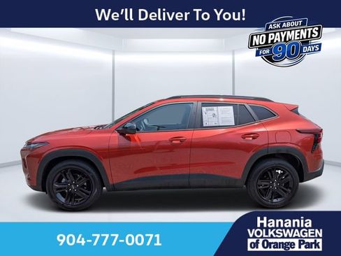 Used 2024 Chevrolet Trax ACTIV w/ Sunroof Package FWD image 6