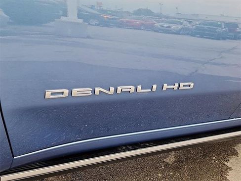 New 2026 GMC Sierra 2500 Denali w/ Denali Reserve Package image 14