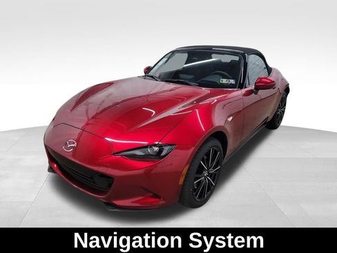 New 2025 MAZDA MX-5 Miata Grand Touring image 3