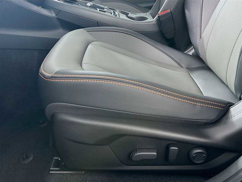 New 2026 Subaru Crosstrek 2.5i Limited image 18